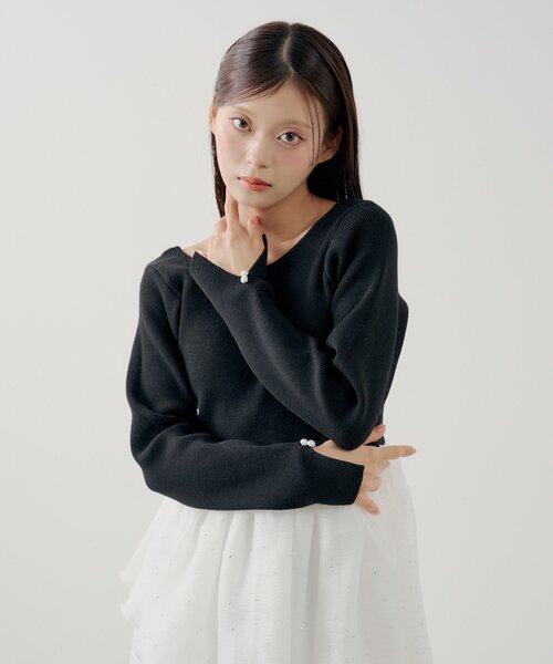 Chico(チコ)の「【SALON by Chico】パール付きドッキングタックボリュームワンピース(ワンピース・レディース・ブラック/アイボリー/ブラック系その他・FREE)」の6枚目の写真