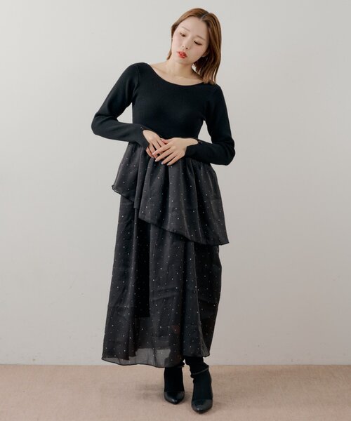 Chico(チコ)の「【SALON by Chico】パール付きドッキングタックボリュームワンピース(ワンピース・レディース・ブラック/アイボリー/ブラック系その他・FREE)」の11枚目の写真