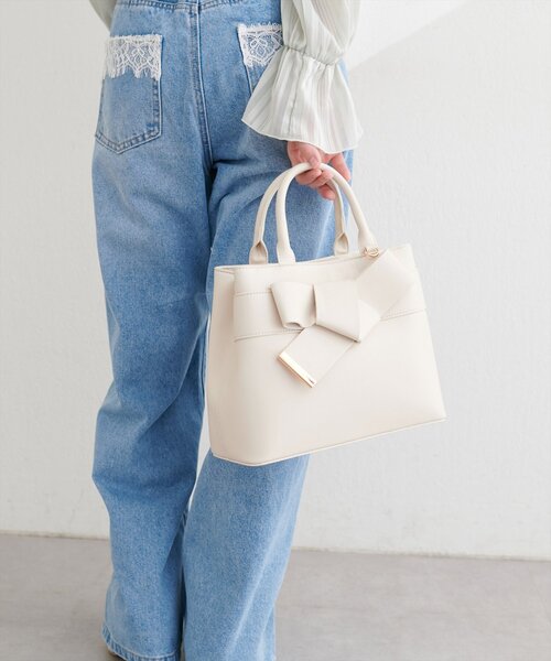 natural couture（ナチュラルクチュール）の「合皮リボンアイコンバッグ（ショルダーバッグ・レディース・サックスブルー/アイボリー/レッド/モカ/ブラック・FREE）」の8枚目の写真