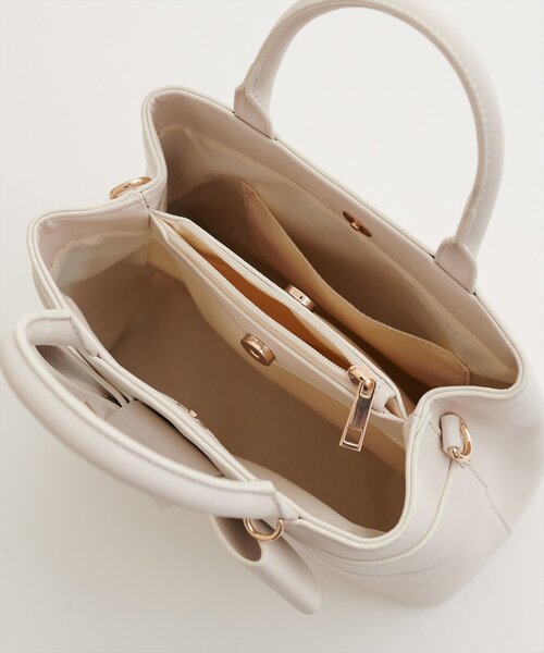 natural couture（ナチュラルクチュール）の「合皮リボンアイコンバッグ（ショルダーバッグ・レディース・サックスブルー/アイボリー/レッド/モカ/ブラック・FREE）」の14枚目の写真