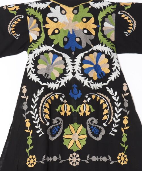 チャイハネ(チャイハネ)の「【チャイハネ】エルジャン刺繍カーディガン(カーディガン/ボレロ・レディース・ブラック/ブルー/ホワイト・FREE)」の16枚目の写真