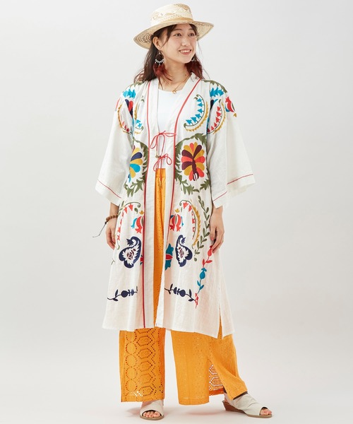 チャイハネ(チャイハネ)の「【チャイハネ】エルジャン刺繍カーディガン(カーディガン/ボレロ・レディース・ブラック/ブルー/ホワイト・FREE)」の7枚目の写真