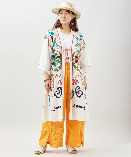 チャイハネ(チャイハネ)の「【チャイハネ】エルジャン刺繍カーディガン(カーディガン/ボレロ・レディース・ブラック/ブルー/ホワイト・FREE)」の8枚目の写真