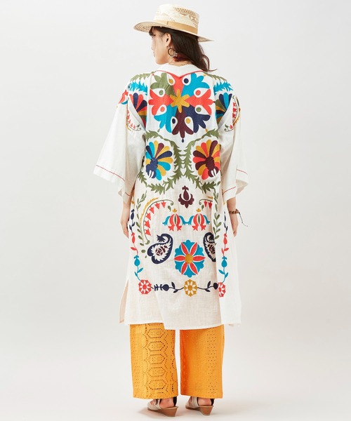 チャイハネ(チャイハネ)の「【チャイハネ】エルジャン刺繍カーディガン(カーディガン/ボレロ・レディース・ブラック/ブルー/ホワイト・FREE)」の11枚目の写真