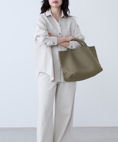 NAGHEDI(ナゲディ)の「【NAGHEDI】トートバッグ-St Barths Medium Tote(トートバッグ・レディース・アイボリー/カーキ/ピンク・M)」の20枚目の写真