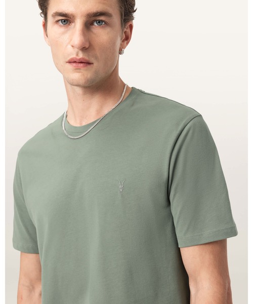ALLSAINTS（オールセインツ）の「BRACE BRUSHED COTTON CREW NECK T-SHIRT | BRACE ブラッシュ コットン クルーネック Tシャツ（Tシャツ/カットソー・メンズ・グリーン系その他・S/M/L/XL/XS）」の2枚目の写真