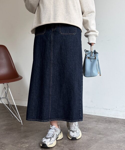 Chez toi（シェトワ）の「フロントポケットIラインデニムスカート（スカート・レディース・ブルー/インディゴブルー・FREE）」の12枚目の写真