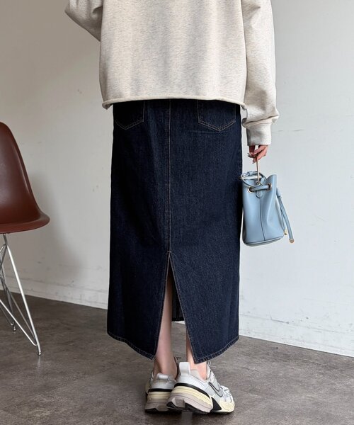 Chez toi（シェトワ）の「フロントポケットIラインデニムスカート（スカート・レディース・ブルー/インディゴブルー・FREE）」の14枚目の写真