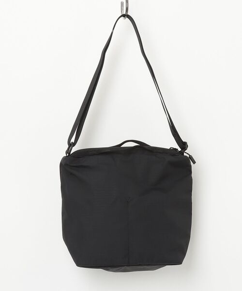 GREGORY(グレゴリー)の「エアロライトクロスボディ AEROLITE CROSSBODY ブラック(ボディバッグ/ウエストポーチ・メンズ・ブラック・ONE SIZE)」の2枚目の写真