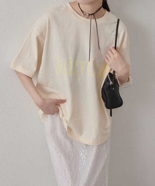 Omekashi（オメカシ）の「JUICY CALM BIG Tシャツ（Tシャツ/カットソー・レディース・オフホワイト/チャコールグレー/アイボリー・FREE）」の3枚目の写真