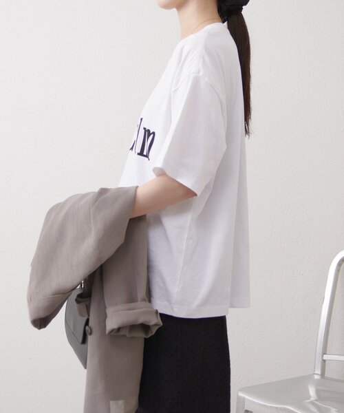 Omekashi（オメカシ）の「JUICY CALM BIG Tシャツ（Tシャツ/カットソー・レディース・オフホワイト/チャコールグレー/アイボリー・FREE）」の11枚目の写真