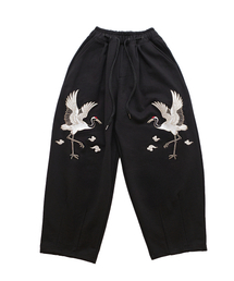 A NOTHING（アナッシング）の「CRANE EMB. H-T SWEAT PANTS (Black)（スウェットパンツ）」