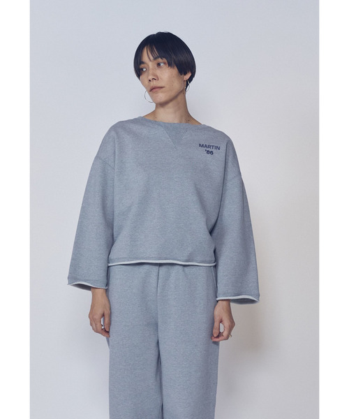 1er Arrondissement(プルミエアロンディスモン)の「<IRONING (アイロニング)>ロゴスウェットショートプルオーバー(Tシャツ/カットソー・レディース・グレー系その他5/ブルー系その他3・FREE)」の3枚目の写真