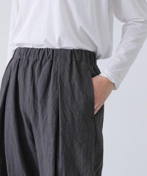 かぐれ（カグレ）の「リネンラミールーズテーパードパンツ（その他パンツ・レディース・チャコールグレー/ブラック・FREE）」の13枚目の写真