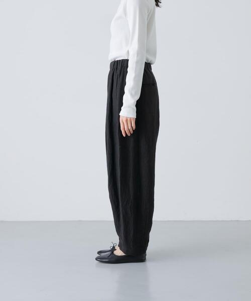 かぐれ(カグレ)の「リネンラミールーズテーパードパンツ(その他パンツ・レディース・チャコールグレー/ブラック・FREE)」の13枚目の写真
