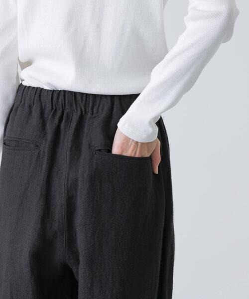 かぐれ(カグレ)の「リネンラミールーズテーパードパンツ(その他パンツ・レディース・チャコールグレー/ブラック・FREE)」の10枚目の写真