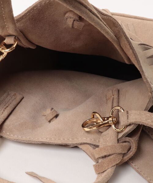 AULENTTI(オウレンティ)の「【AULENTTI/オウレンティ】フリンジ 2WAY スエードショルダーバッグ(ショルダーバッグ・レディース・ブラウン/ベージュ・FREE)」の18枚目の写真