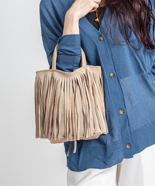 AULENTTI(オウレンティ)の「【AULENTTI/オウレンティ】フリンジ 2WAY スエードショルダーバッグ(ショルダーバッグ・レディース・ブラウン/ベージュ・FREE)」の3枚目の写真