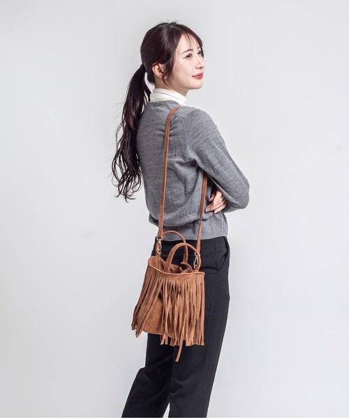 AULENTTI(オウレンティ)の「【AULENTTI/オウレンティ】フリンジ 2WAY スエードショルダーバッグ(ショルダーバッグ・レディース・ブラウン/ベージュ・FREE)」の22枚目の写真