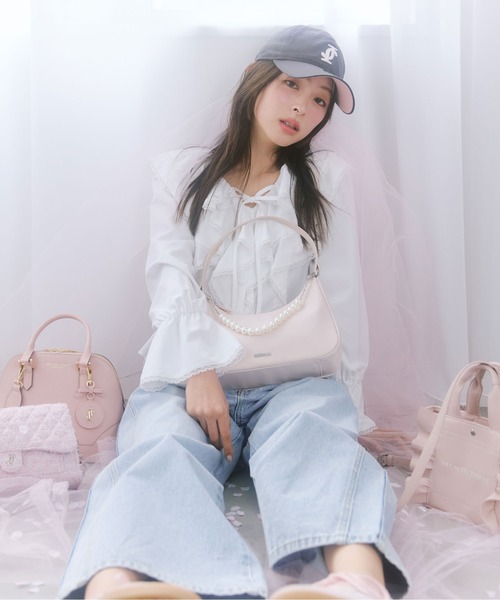 JILL by JILL STUART(ジルバイジルスチュアート)の「ワンハンドルハーフムーンバッグ(ハンドバッグ・レディース・ピンク/ブラック・FREE)」の3枚目の写真