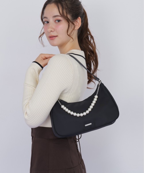 JILL by JILL STUART(ジルバイジルスチュアート)の「ワンハンドルハーフムーンバッグ(ハンドバッグ・レディース・ピンク/ブラック・FREE)」の6枚目の写真