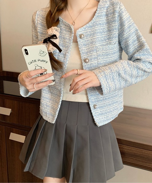 AMAJI(アマジ)の「ノーカラーツイードジャケット(ノーカラーコート・レディース・ホワイト/ブルー・LARGE/MEDIUM/SMALL/X-LARGE)」の5枚目の写真