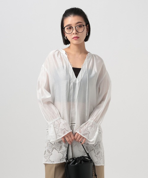 BAYFLOW（ベイフロー）の「キャンディスリーブレースチュニック（チュニック・レディース・オフホワイト/ブラック・FREE）」の2枚目の写真