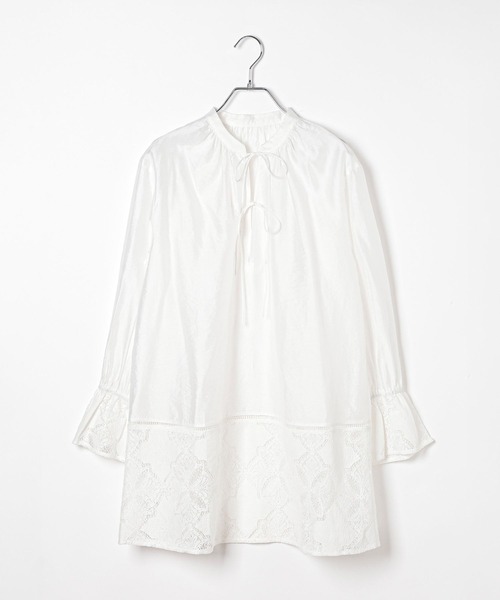 BAYFLOW（ベイフロー）の「キャンディスリーブレースチュニック（チュニック・レディース・オフホワイト/ブラック・FREE）」の4枚目の写真