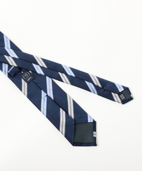 BEAMS F(ビームスエフ)の「シルク ストライプ ネクタイ(ネクタイ・メンズ・パープル/サックスブルー・ONE SIZE)」の3枚目の写真