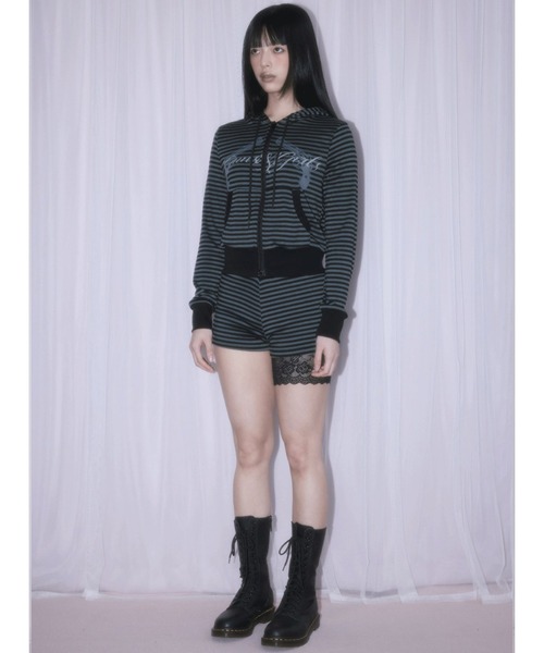 NIIER NOR（ニアノア）の「A'GEM/9 × .kom 『NIIER NOR/ニーアノア』 REVOLVER STRIPE HOOD ZIP-UP/リボルバーボーダージップパーカー（パーカー・レディース・ホワイト/ブラック・FREE）」の7枚目の写真