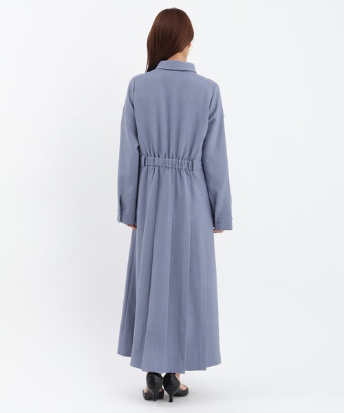 Andemiu(アンデミュウ)の「タックプリーツシャツワンピース656590(ワンピース・レディース・ブルー/チャコールグレー/ベージュ・FREE)」の15枚目の写真