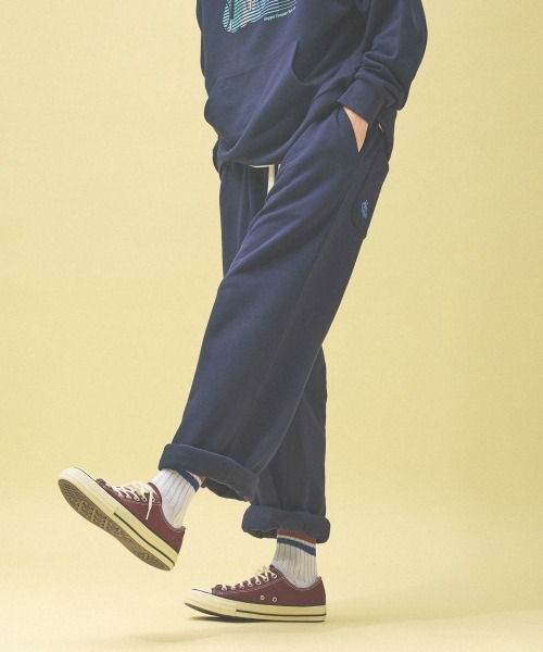 Kappa(カッパ)の「≪Kappa×and ST ウェルネスクラブ≫スウェットパンツ(スウェットパンツ・レディース・オフホワイト/ブラウン系その他/インディゴブルー/ネイビー・LARGE/SMALL/MEDIUM)」の7枚目の写真