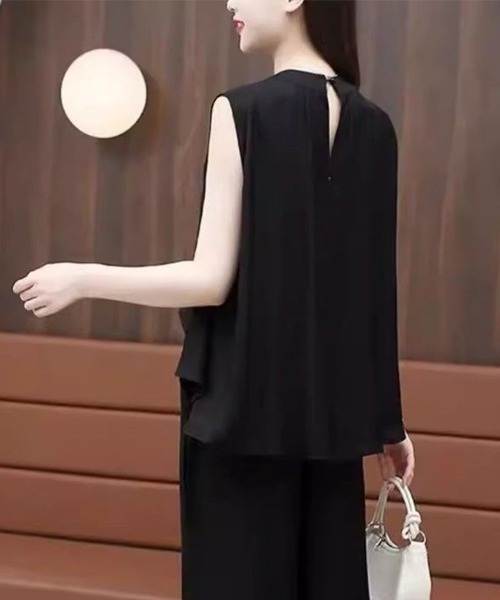 Flugge(フラッジー)の「ノースリーブブラウス+パンツセット(シャツ/ブラウス・レディース・アイボリー/ブラック・LARGE/MEDIUM)」の3枚目の写真