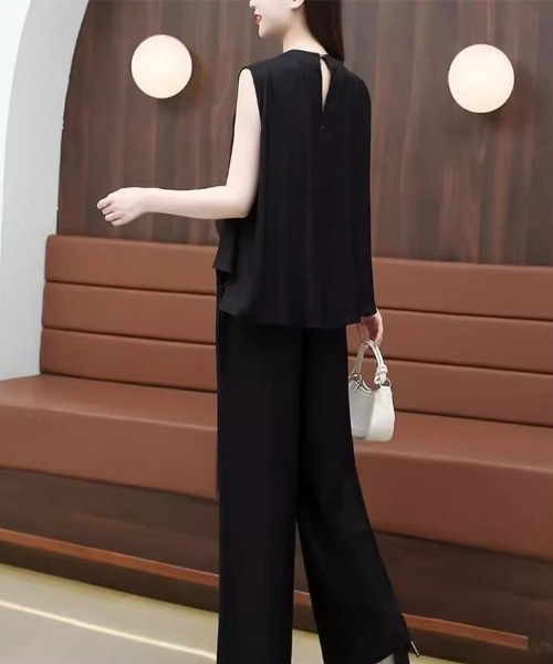 Flugge(フラッジー)の「ノースリーブブラウス+パンツセット(シャツ/ブラウス・レディース・アイボリー/ブラック・LARGE/MEDIUM)」の7枚目の写真