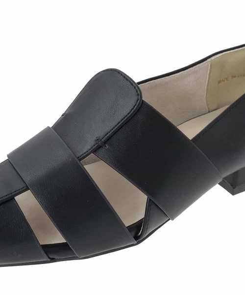 a.v.v（アーヴェヴェ）の「ｸﾞﾙｶﾊﾟﾝﾌﾟｽ（その他シューズ・レディース・アイボリー/ブラック・23.5/24.5/22.5）」の4枚目の写真