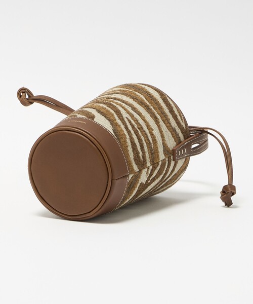 A VACATION（アヴァケーション）の「＜A VACATION＞BONBON ZEBRA バケットバッグ（ハンドバッグ・レディース・ブラウン系・FREE）」の6枚目の写真