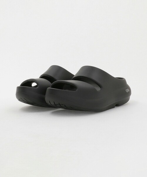 OOFOS(ウーフォス)の「<OOFOS> Ooyea(サンダル・レディース・ブラック・24cm/22cm/25cm/23cm)」の13枚目の写真
