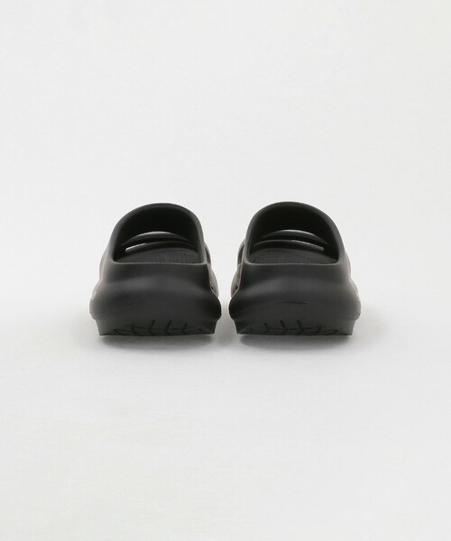 OOFOS(ウーフォス)の「<OOFOS> Ooyea(サンダル・レディース・ブラック・24cm/22cm/25cm/23cm)」の6枚目の写真