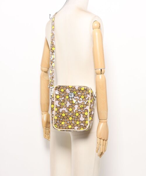 Little sunny bite（リトルサニーバイト）の「★little sunny bite★フラワーパターンショルダー（ショルダーバッグ・レディース・ブラウン・FREE）」の2枚目の写真