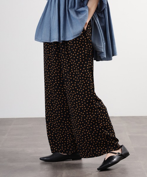 EGLANTINE（エグランティーヌ）の「EGLANTINE ドットプリントパンツ（その他パンツ・レディース・ブラック系2/ブラック系1・40）」の11枚目の写真
