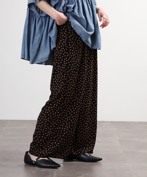 EGLANTINE（エグランティーヌ）の「EGLANTINE ドットプリントパンツ（その他パンツ・レディース・ブラック系2/ブラック系1・40）」の13枚目の写真