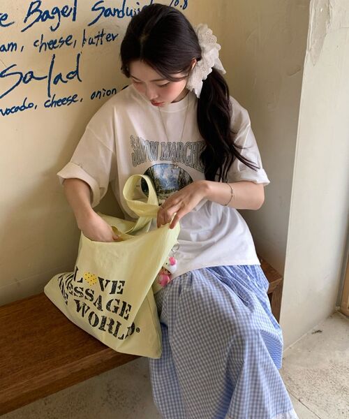 AMESWORLDWIDE（アメスワールドワイド）の「LETTERING CASUAL HOBO BAG YELLOW（ショルダーバッグ・レディース・その他・FREE）」の8枚目の写真