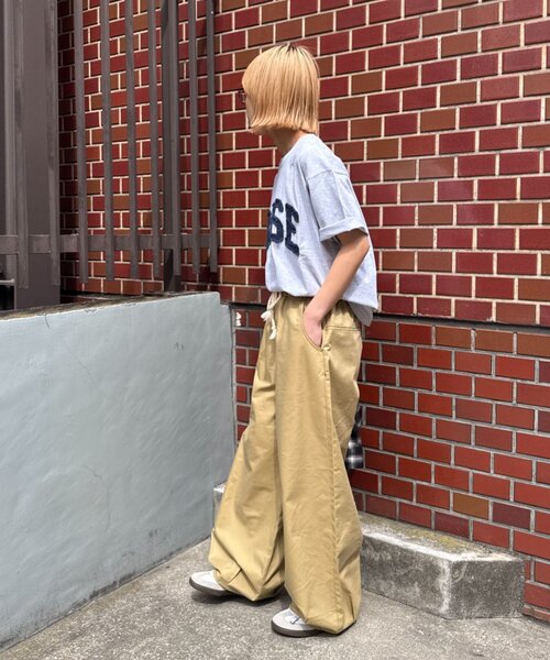 CIAOPANIC TYPY（チャオパニックティピー）の「【UNISEX】【プラスサイズあり】接触冷感配色ステッチカーブパンツ（チノパンツ・レディース・ベージュ/ブラック/サックスブルー・LARGE/MEDIUM/XX-LARGE）」の12枚目の写真