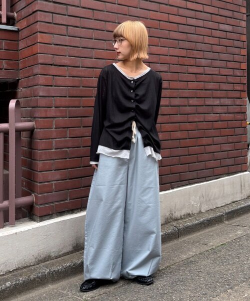 CIAOPANIC TYPY（チャオパニックティピー）の「【UNISEX】【プラスサイズあり】接触冷感配色ステッチカーブパンツ（チノパンツ・レディース・ベージュ/ブラック/サックスブルー・LARGE/MEDIUM/XX-LARGE）」の17枚目の写真