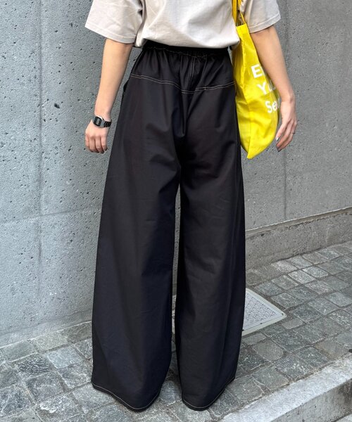 CIAOPANIC TYPY（チャオパニックティピー）の「【UNISEX】【プラスサイズあり】接触冷感配色ステッチカーブパンツ（チノパンツ・レディース・ベージュ/ブラック/サックスブルー・LARGE/MEDIUM/XX-LARGE）」の22枚目の写真