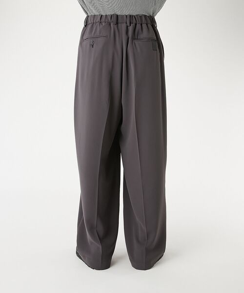 N.HOOLYWOOD COMPILE(N.ハリウッド コンパイル)の「CENTER SEAM WIDE TROUSERS(スラックス・メンズ・チャコール/ブラック・40/38/36)」の3枚目の写真