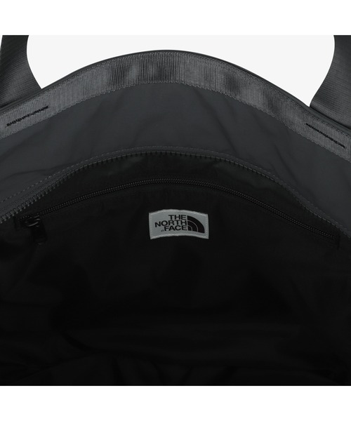 THE NORTH FACE(ザノースフェイス)の「国内未発売 THE NORTH FACE(ザ ノース フェイス) / トートバッグ / ハンドバッグ / LINDEN TOTE BAG / リンデントートバッグ(トートバッグ・メンズ・ブラック/クリーム・FREE)」の14枚目の写真