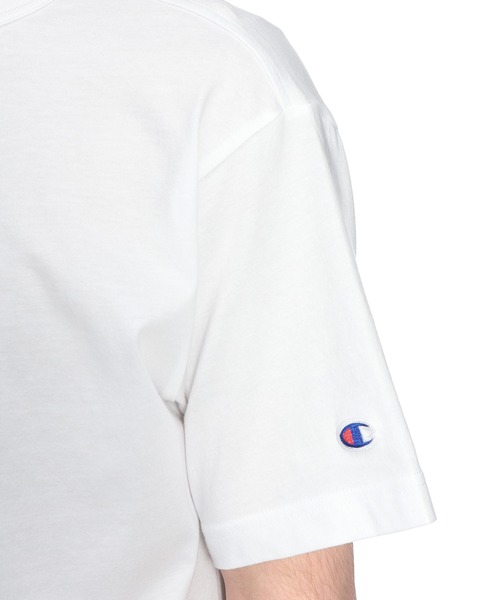 Champion(チャンピオン)の「Champion (チャンピオン) 胸元ロゴプリント Tシャツ 半袖 USAコットン100% ワンポイント刺繍 綿100 ユニセックス C3-D344(Tシャツ/カットソー・メンズ・ブラック/ネイビー/ホワイト・M/L/LL)」の6枚目の写真