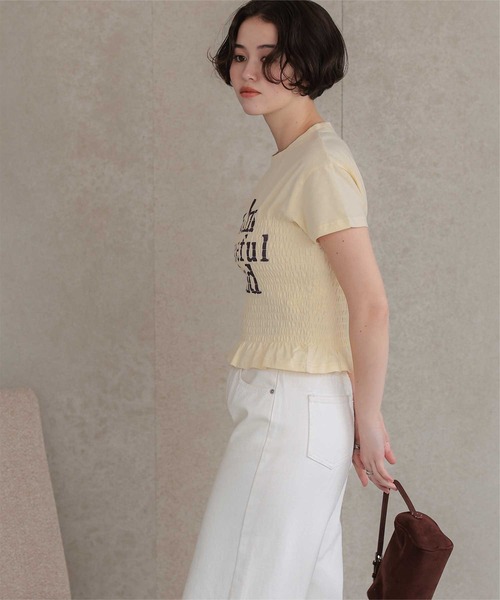 titivate(ティティベイト)の「シャーリングロゴプリントTシャツ(Tシャツ/カットソー・レディース・ネイビー/ライトイエロー/オフホワイト・FREE)」の21枚目の写真