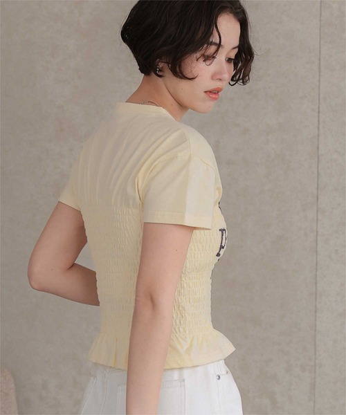 titivate(ティティベイト)の「シャーリングロゴプリントTシャツ(Tシャツ/カットソー・レディース・ネイビー/ライトイエロー/オフホワイト・FREE)」の22枚目の写真